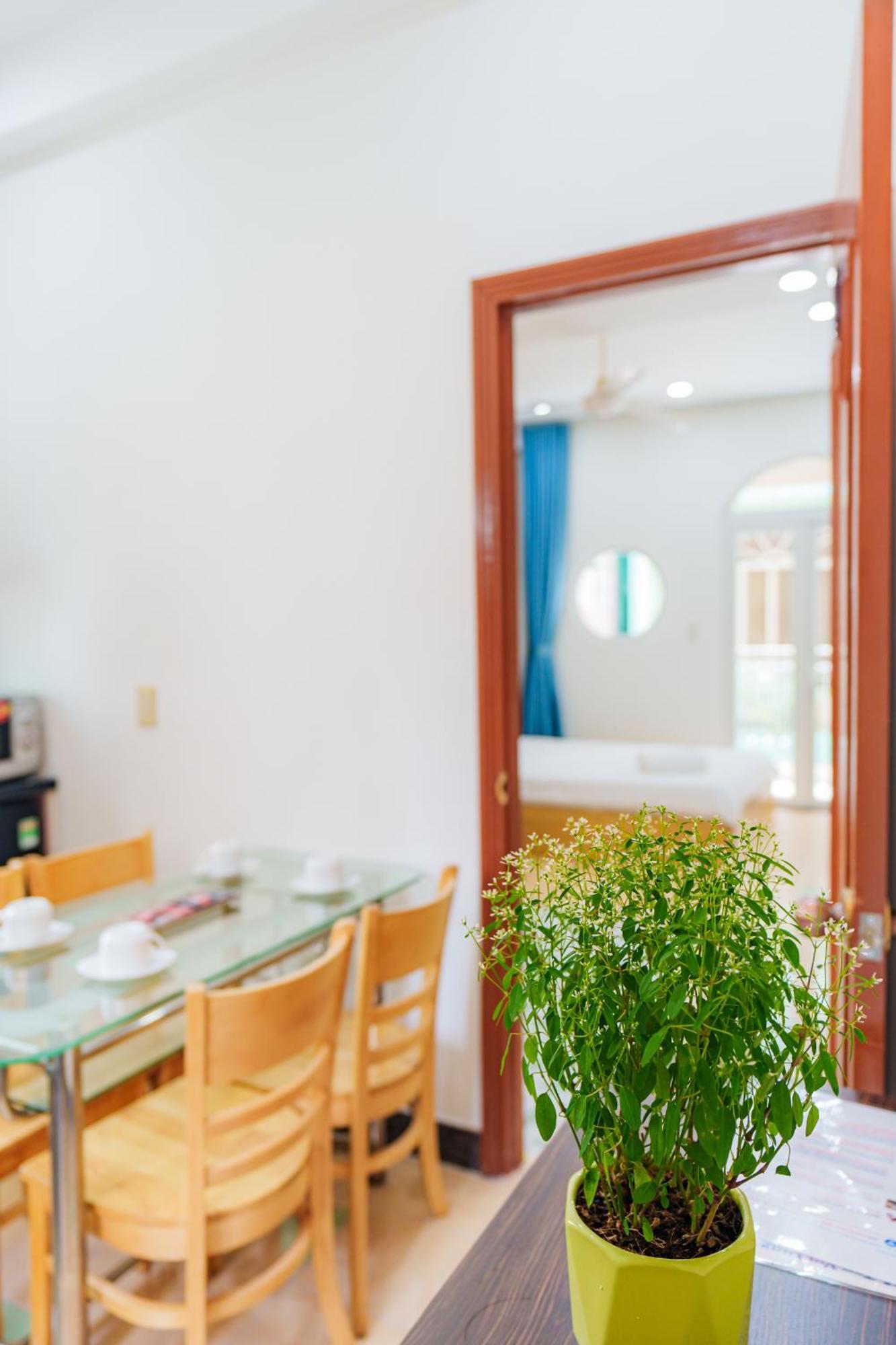 Co Chau Homestay Хошимин Экстерьер фото