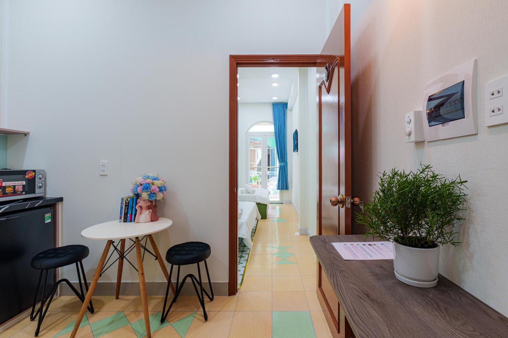 Co Chau Homestay Хошимин Экстерьер фото